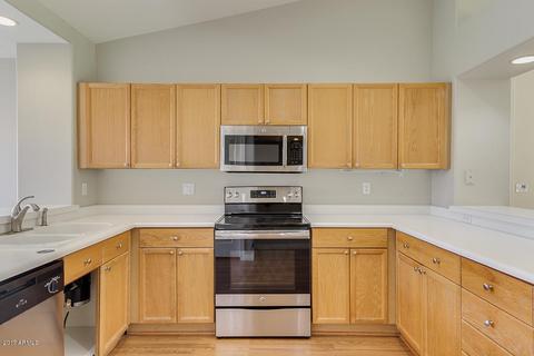 719 W Horseshoe Ave, Gilbert, AZ 85233 photo 2