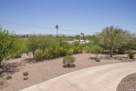 4811 E Camelhead Dr, Phoenix, AZ 85018 photo 6