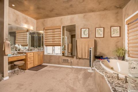 4811 E Camelhead Dr, Phoenix, AZ 85018 photo 16