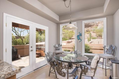 4811 E Camelhead Dr, Phoenix, AZ 85018 photo 9