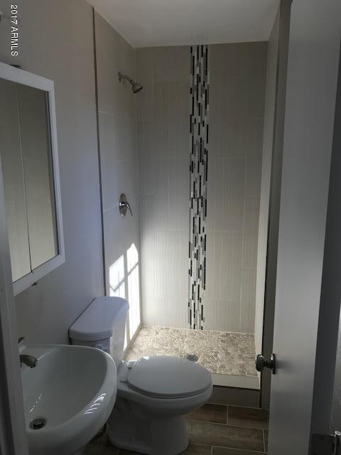 2011 E Alta Vista Rd, Phoenix, AZ 85040 photo 6