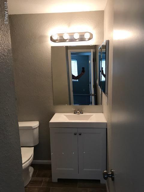 2011 E Alta Vista Rd, Phoenix, AZ 85040 photo 8