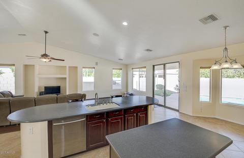 2186 E County Down Dr, Chandler, AZ 85249 photo 17