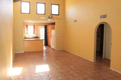 2215 E Catalina Dr, Phoenix, AZ 85016 photo 2