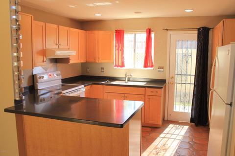 2215 E Catalina Dr, Phoenix, AZ 85016 photo 3