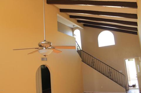 2215 E Catalina Dr, Phoenix, AZ 85016 photo 4