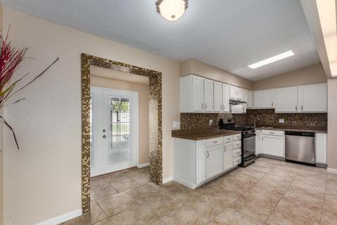 2036 W Denton Ln, Phoenix, AZ 85015 photo 10