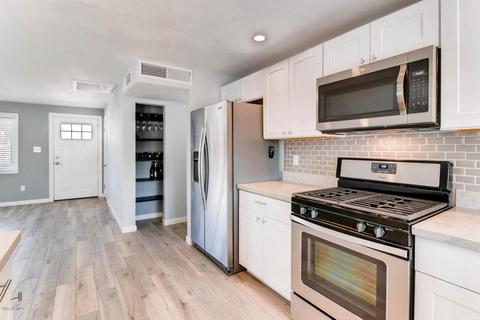 3607 E Crocus Dr, Phoenix, AZ 85032 photo 5