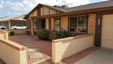 1425 W Behrend Dr, Phoenix, AZ 85027 photo 2