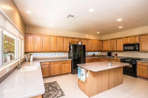 3667 E Indigo Bay Ct, Gilbert, AZ 85234 photo 10