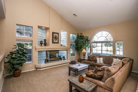 3667 E Indigo Bay Ct, Gilbert, AZ 85234 photo 4