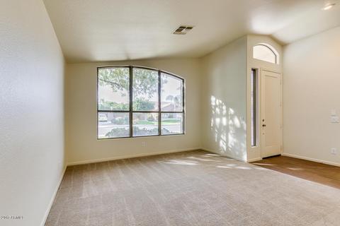 856 E Liberty Ln, Gilbert, AZ 85296 photo 4