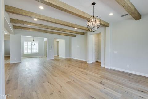 914 E Hampton Ln, Gilbert, AZ 85295 photo 9