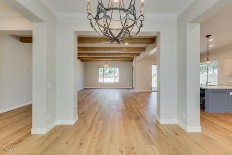 914 E Hampton Ln, Gilbert, AZ 85295 photo 5