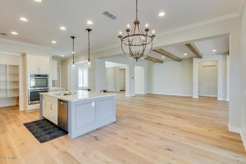 914 E Hampton Ln, Gilbert, AZ 85295 photo 12