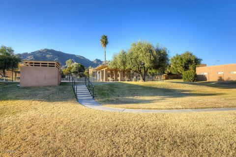 801 E Cochise Dr, Phoenix, AZ 85020 photo 3