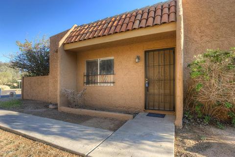 801 E Cochise Dr, Phoenix, AZ 85020 photo 1