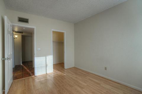 801 E Cochise Dr, Phoenix, AZ 85020 photo 18
