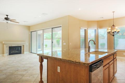 4113 E Woodside Way, Gilbert, AZ 85297 photo 11