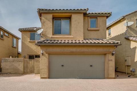 3947 E Melinda Dr, Phoenix, AZ 85050 photo 1