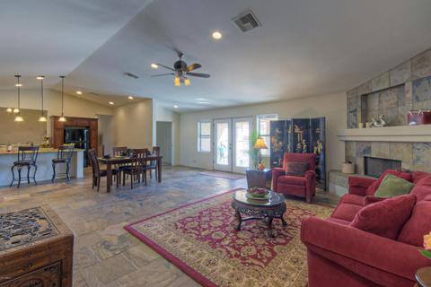 40831 N 3rd Ave, Phoenix, AZ 85086 photo 2