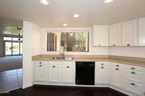 4050 E Round Hill Dr, Phoenix, AZ 85028 photo 6