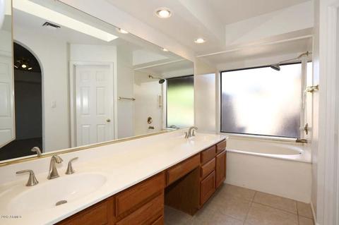 4050 E Round Hill Dr, Phoenix, AZ 85028 photo 13
