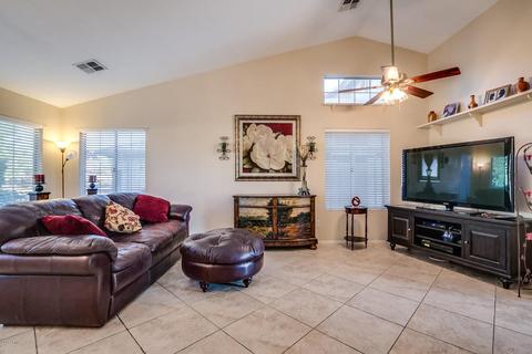 1237 E Artesian Way, Gilbert, AZ 85234 photo 8