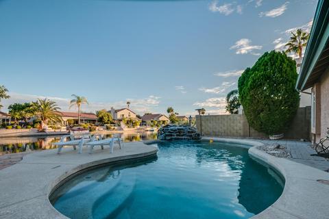 1237 E Artesian Way, Gilbert, AZ 85234 photo 5
