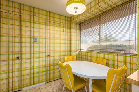 3308 E Camelback Rd, Phoenix, AZ 85018 photo 9