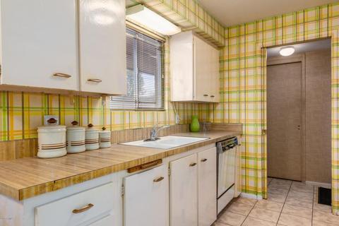 3308 E Camelback Rd, Phoenix, AZ 85018 photo 5
