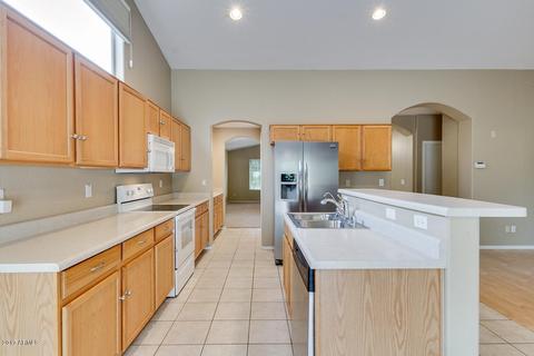 654 E Iris Ct, Gilbert, AZ 85296 photo 15