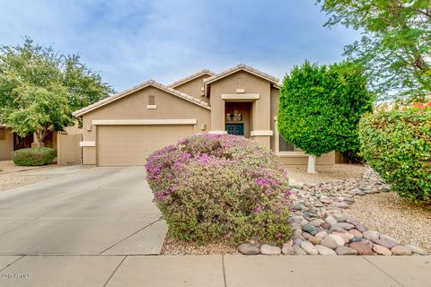654 E Iris Ct, Gilbert, AZ 85296 photo 1