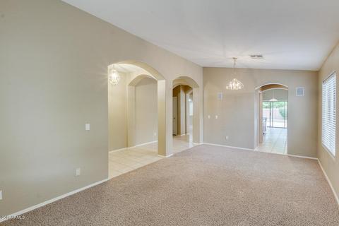 654 E Iris Ct, Gilbert, AZ 85296 photo 7