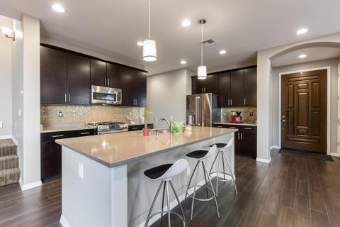 1024 S Nancy Ln, Gilbert, AZ 85296 photo 5