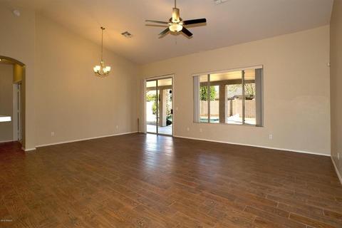 616 W Johnson Dr, Gilbert, AZ 85233 photo 9