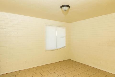 4810 N 57th Dr, Phoenix, AZ 85031 photo 15