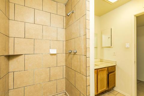 4810 N 57th Dr, Phoenix, AZ 85031 photo 21