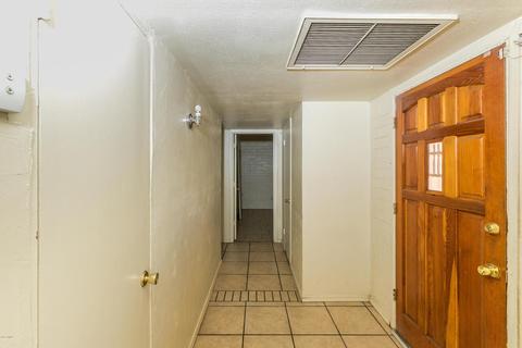 4810 N 57th Dr, Phoenix, AZ 85031 photo 4