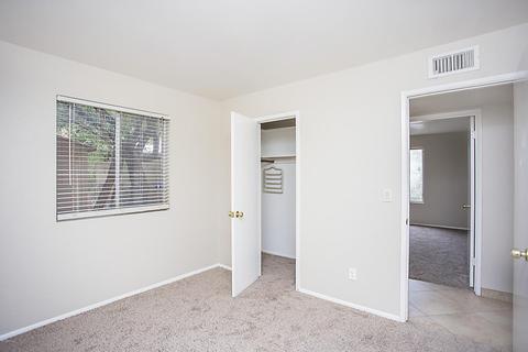 2423 E North Ln, Phoenix, AZ 85028 photo 25