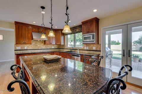 970 E Divot Dr, Tempe, AZ 85283 photo 10
