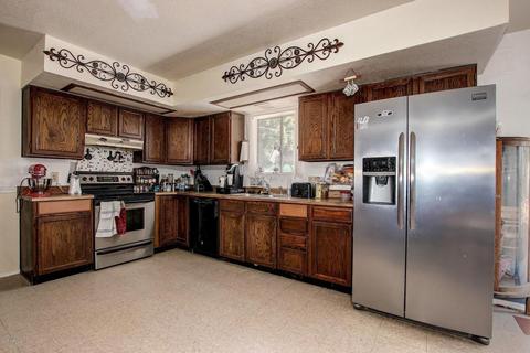 579 E Montebello Ave, Apache Junction, AZ 85119 photo 7