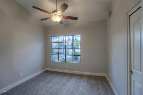 631 E Stonebridge Dr, Gilbert, AZ 85234 photo 17