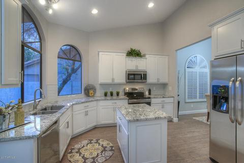 631 E Stonebridge Dr, Gilbert, AZ 85234 photo 6