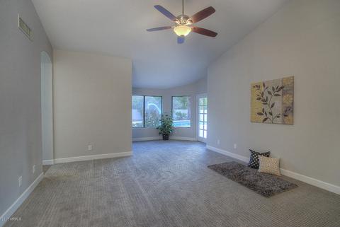 631 E Stonebridge Dr, Gilbert, AZ 85234 photo 10