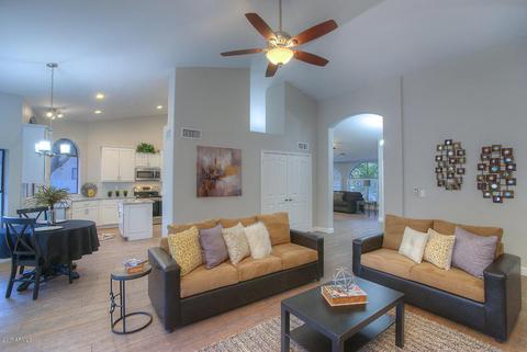631 E Stonebridge Dr, Gilbert, AZ 85234 photo 8