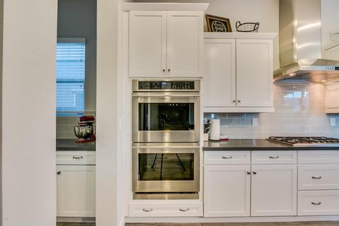 4278 E Comstock Dr, Gilbert, AZ 85296 photo 8