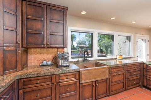 1515 E Ocotillo Rd, Phoenix, AZ 85014 photo 2