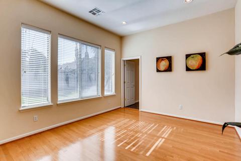 2913 E Washington Ave, Gilbert, AZ 85234 photo 11
