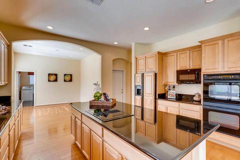 2913 E Washington Ave, Gilbert, AZ 85234 photo 7